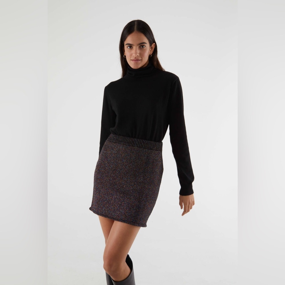 Compania Fantastica Grey Lurex Shiny Short Knot Skirt- Size Large